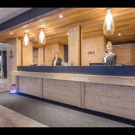 Apartment In With Slope Access & Tignes
