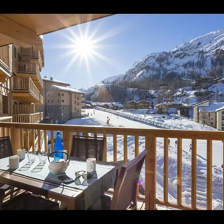 Apartment In With Slope Access & Tignes